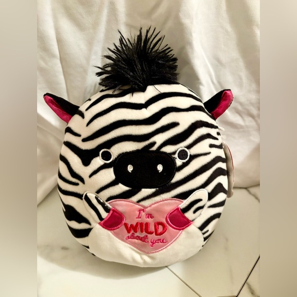 SQUISHMALLOWS TRACEY THE ZEBRA - Picture 1 of 3